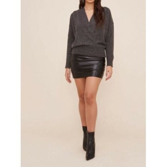 ASTR the Label Sweater Womens Medium Charcoal Gray Pleated Wrap V Neck Wool - Picture 1 of 8